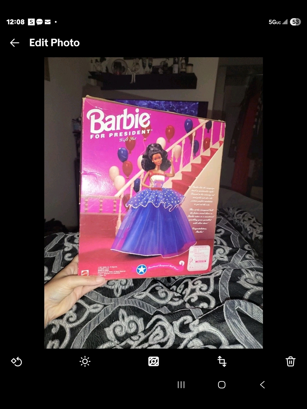 Vintage Barbie 1991 African American for President #3940 Toys R Us Doll Nib - Picture 2 of 2